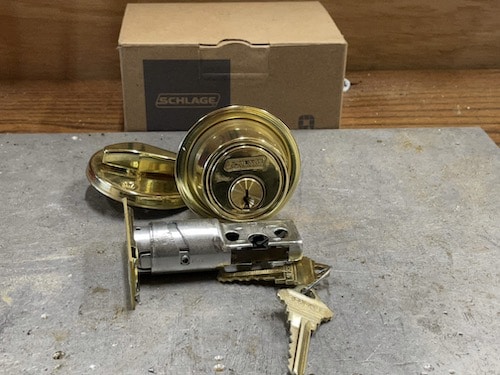 residential locksmith houston deadbolt lock